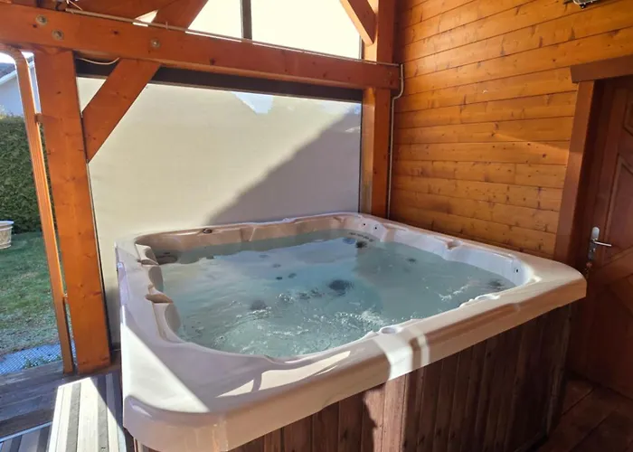 Шале Le D'axellie Et Confort